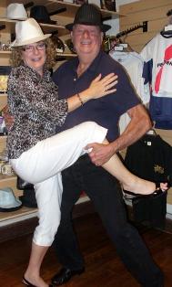 Chuck & Kathleen & Tango - Buenos Aries - 2009.11.06