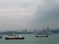 Cruise into Singapore Cruise into Singapore