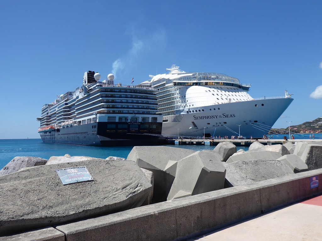 Sint Maarten Island