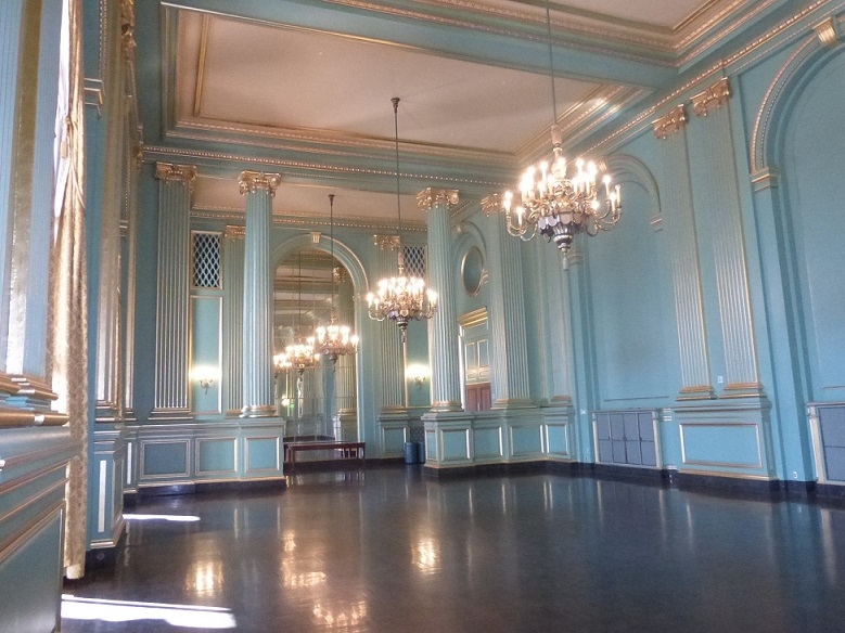 War Memorial Veterans Building 2015 09 19